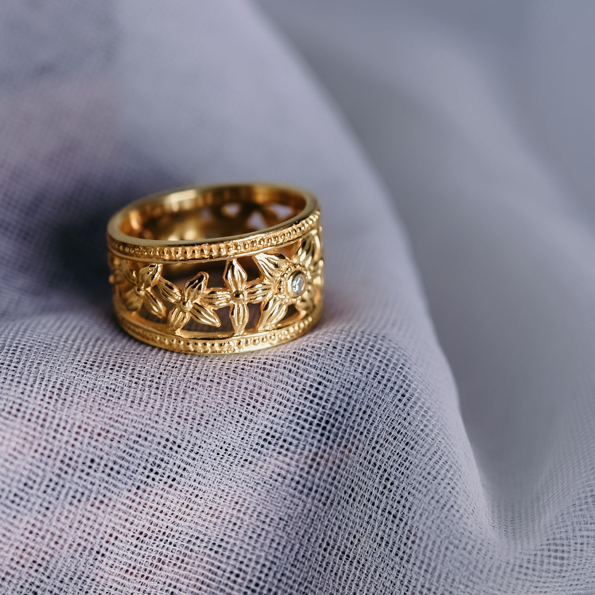Asoka Collection 925 Sterling Silver Band Ring