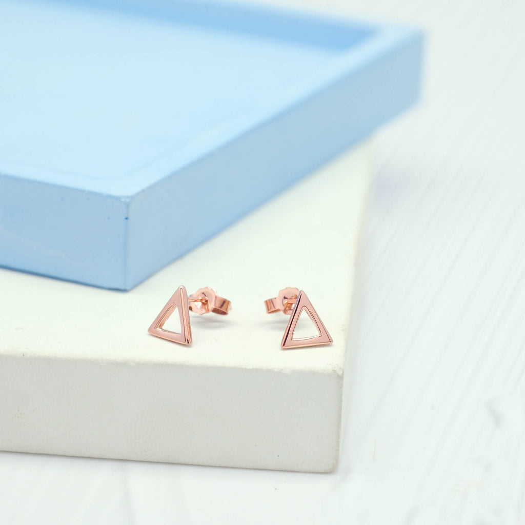 Anting Stud Geometri Triangle perak 925