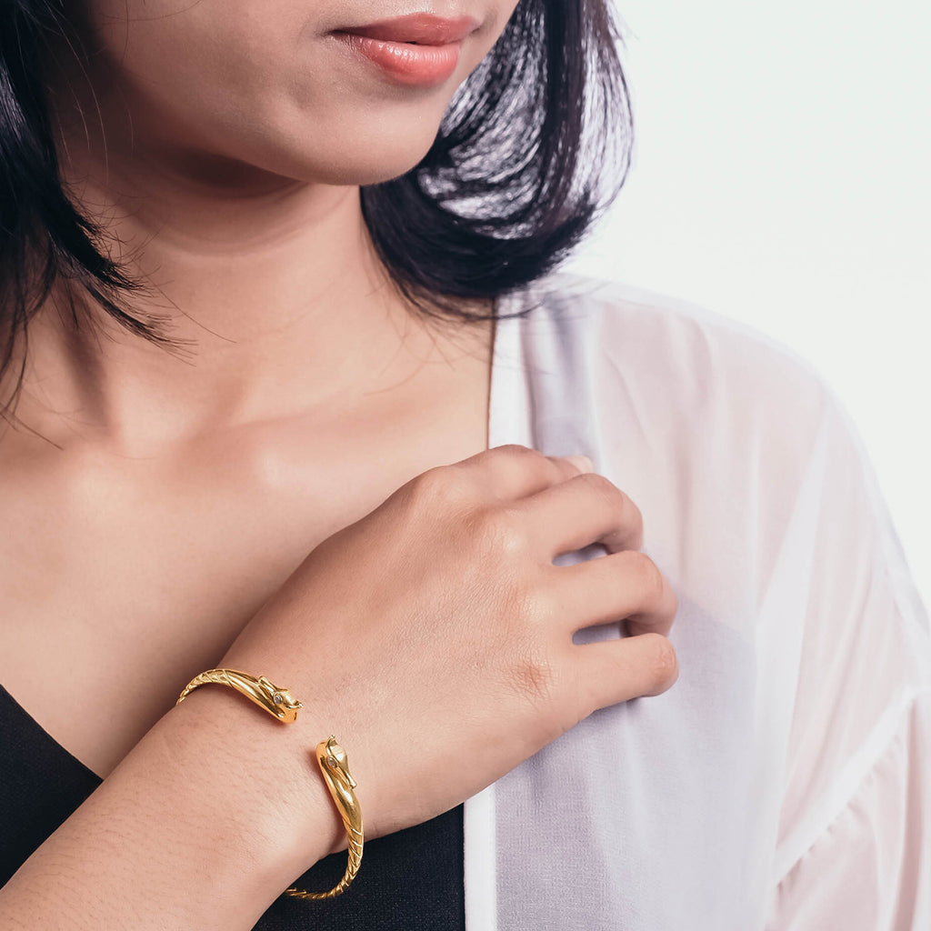 Gelang Bangle Koleksi Seahorse Sterling Silver 925 Gold Plated