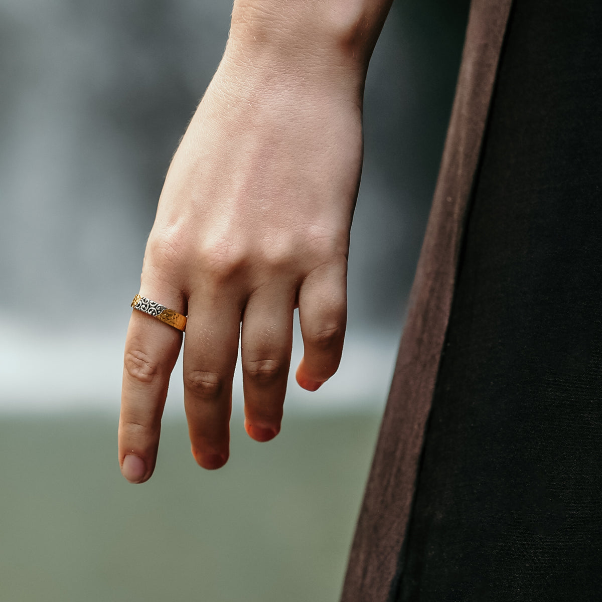 Ayung's Collection Sterling Silver Band Ring