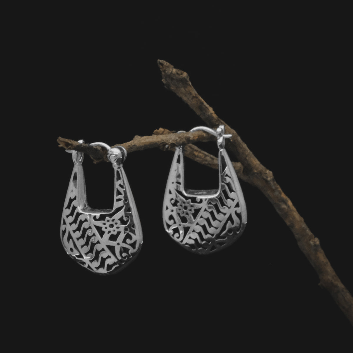 925 Silver Hollow Hoop Earrings Bhineka Collection