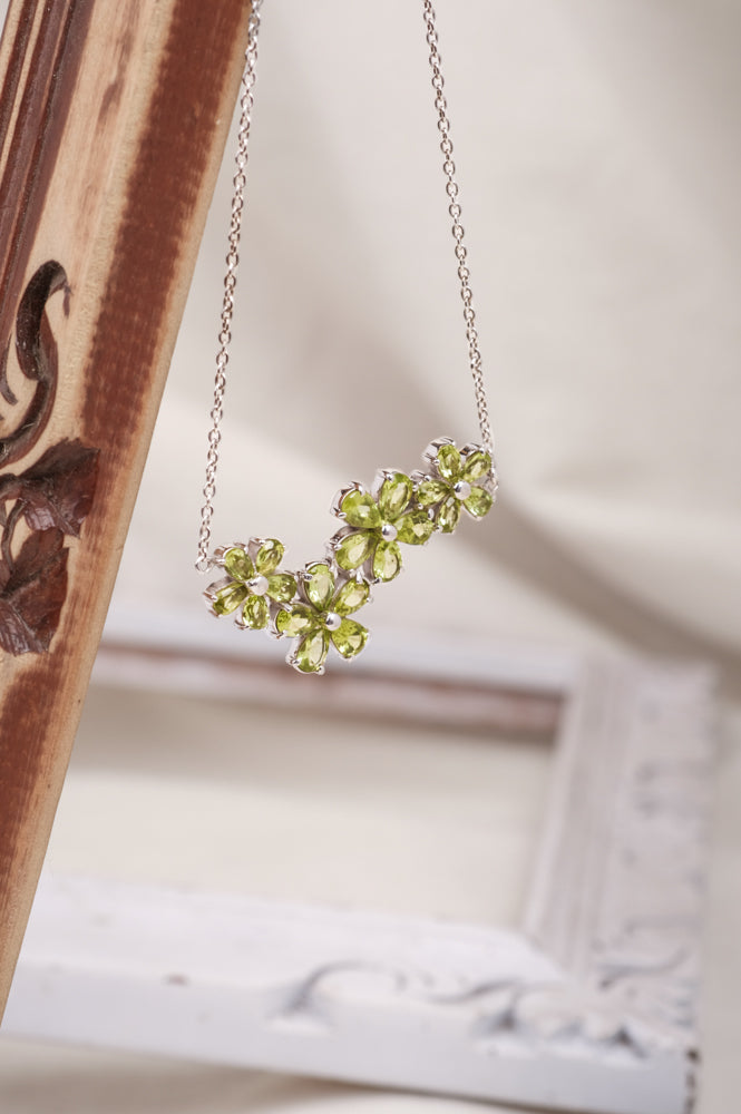 Floral Lush Sterling Silver 925 Necklace