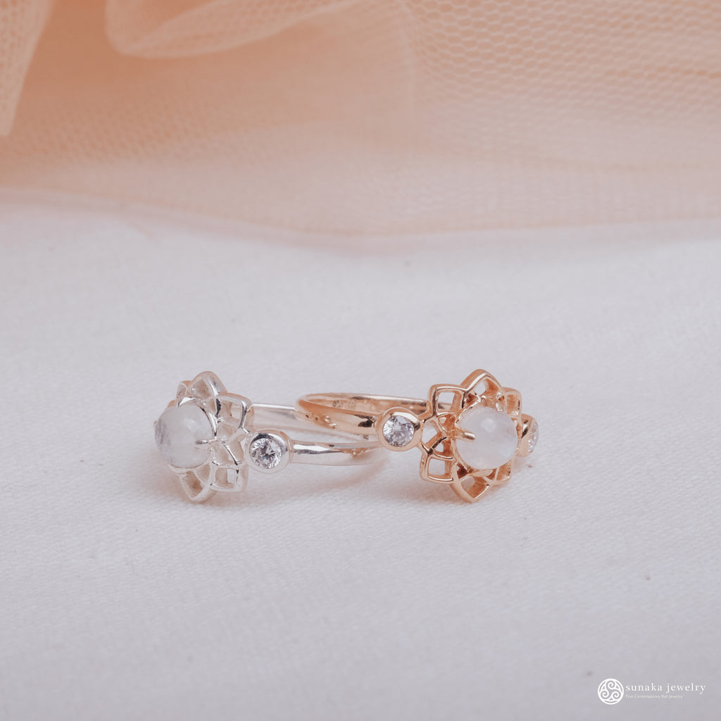 Cincin Perak Koleksi Moonstone Sterling Silver 925