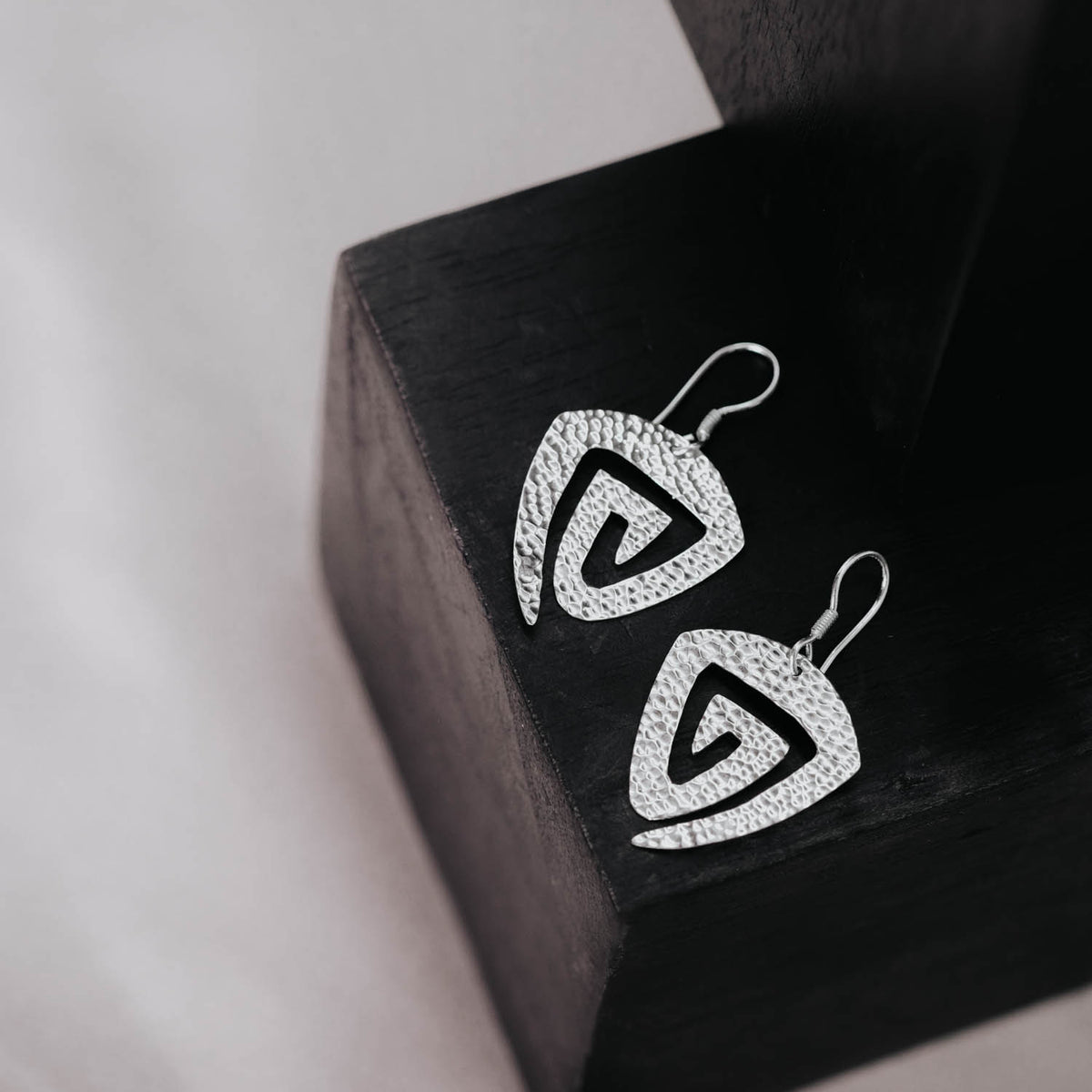 Anting Dangling Perak 925 Koleksi Getokan