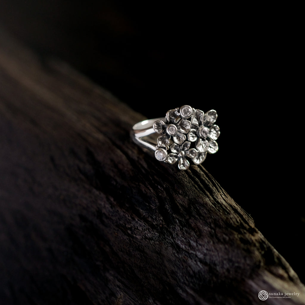 Cincin Besar Perak 925 Koleksi Flamboyan