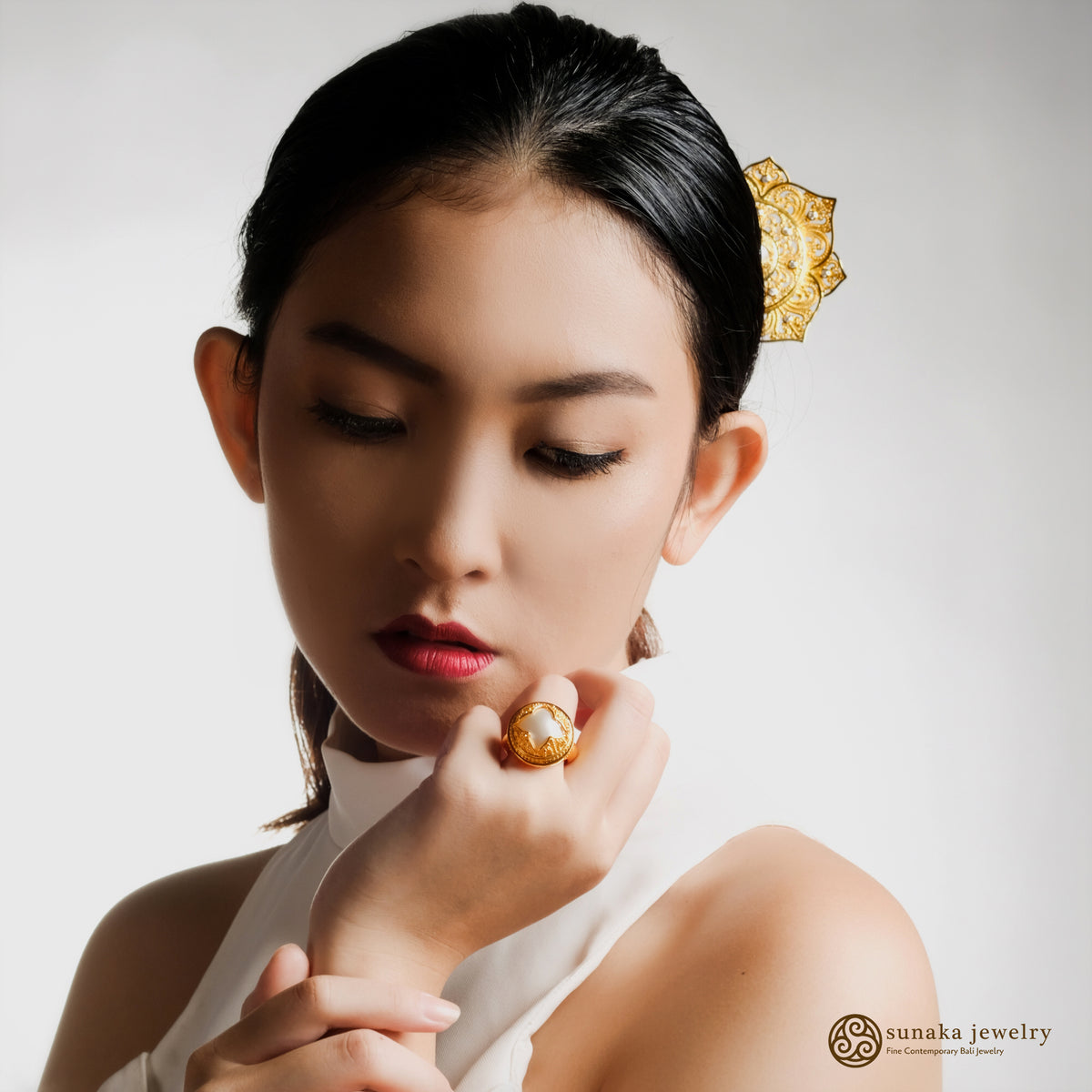 Padma Acala Collection Gold Plated 925 Silver Cocktail Ring