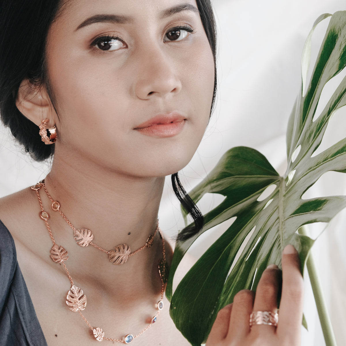 Kalung Layer Perak 925 Koleksi Monstera Rose Gold Plated