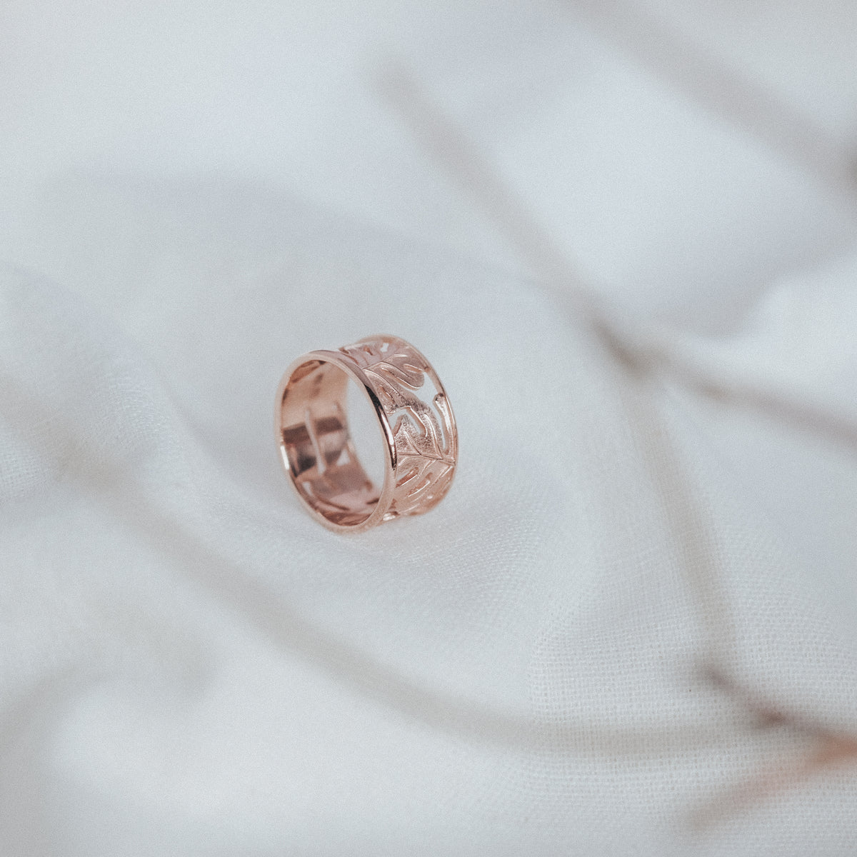 Cincin Band Perak 925 Monstera Rose Gold Plated