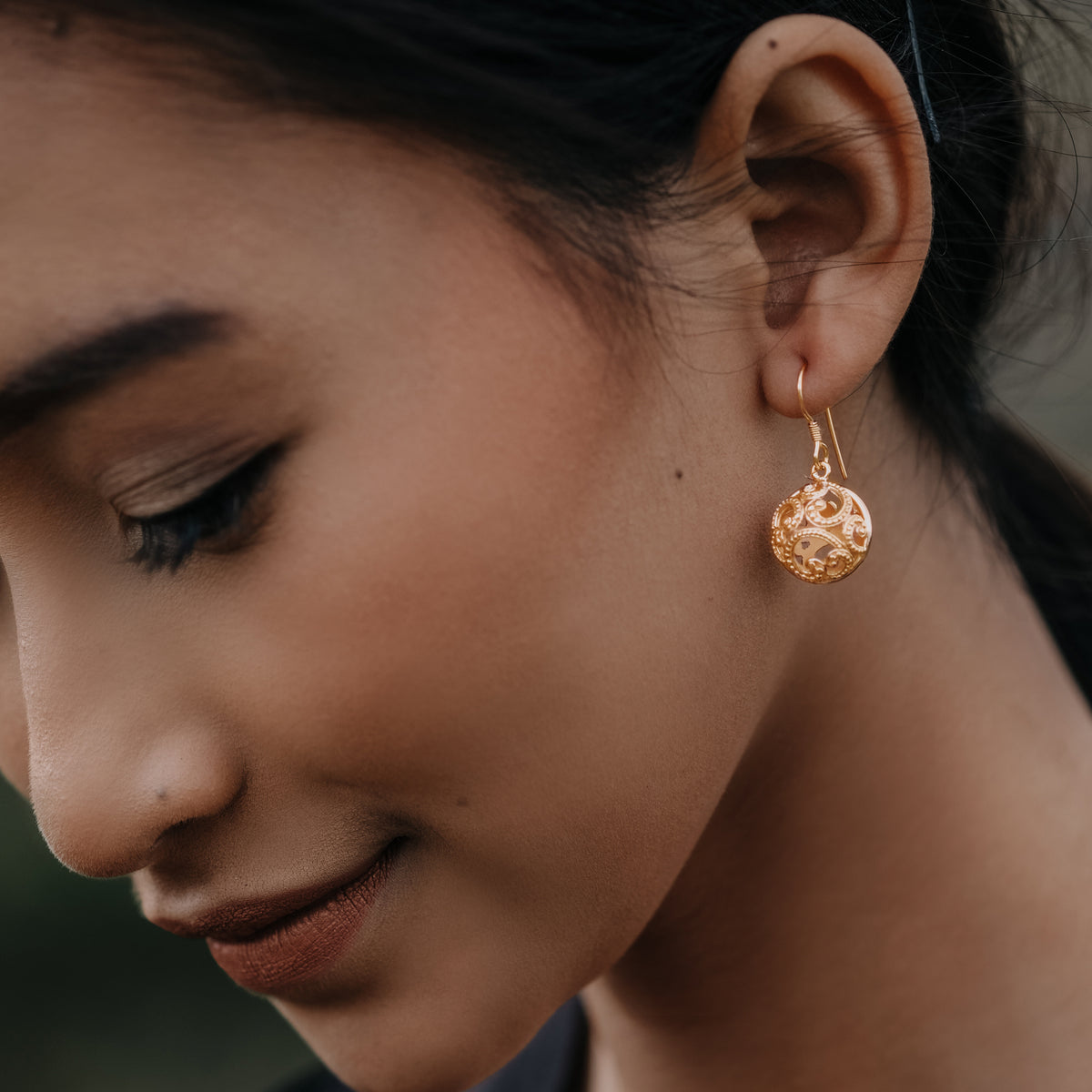 Anting Bulat Besar Perak 925 Koleksi Ombak Segara Sterling Silver