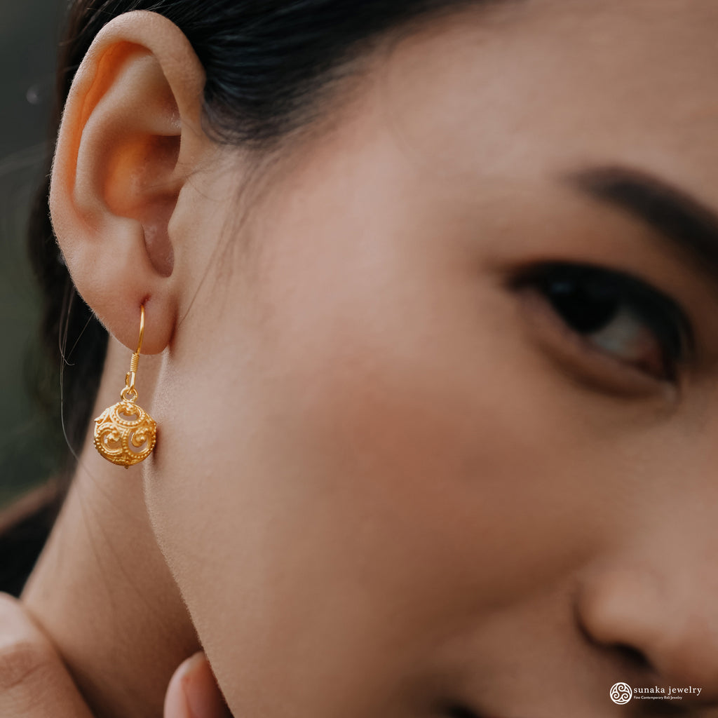 Anting Bulat Kecil Perak 925 Koleksi Ombak Segara Sterling Silver