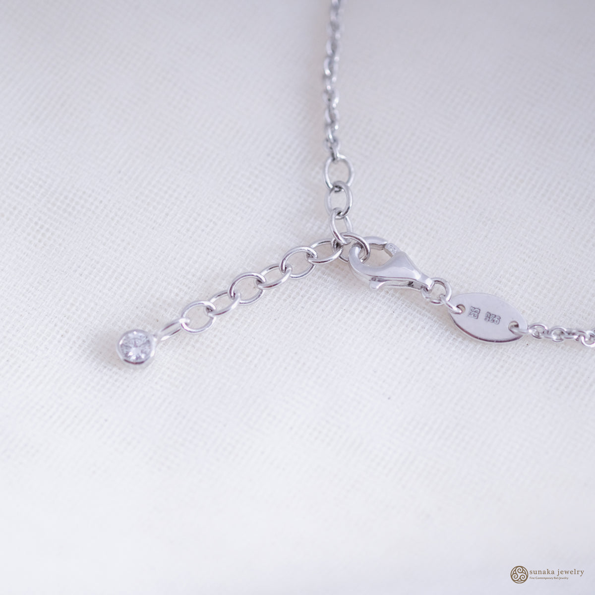 925 Silver Bracelet Allure Collection White Zircon Gemstone