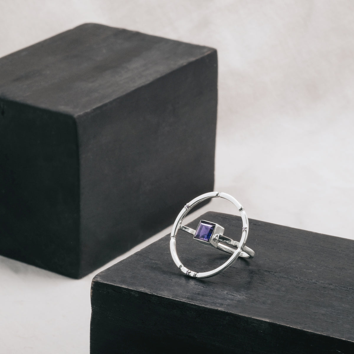 Cincin Perak 925 Koleksi Aeon Permata Iolite