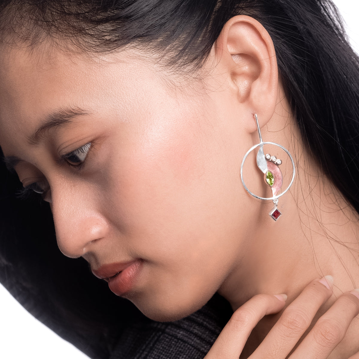 Anting Statement Perak 925 Koleksi Nirmana