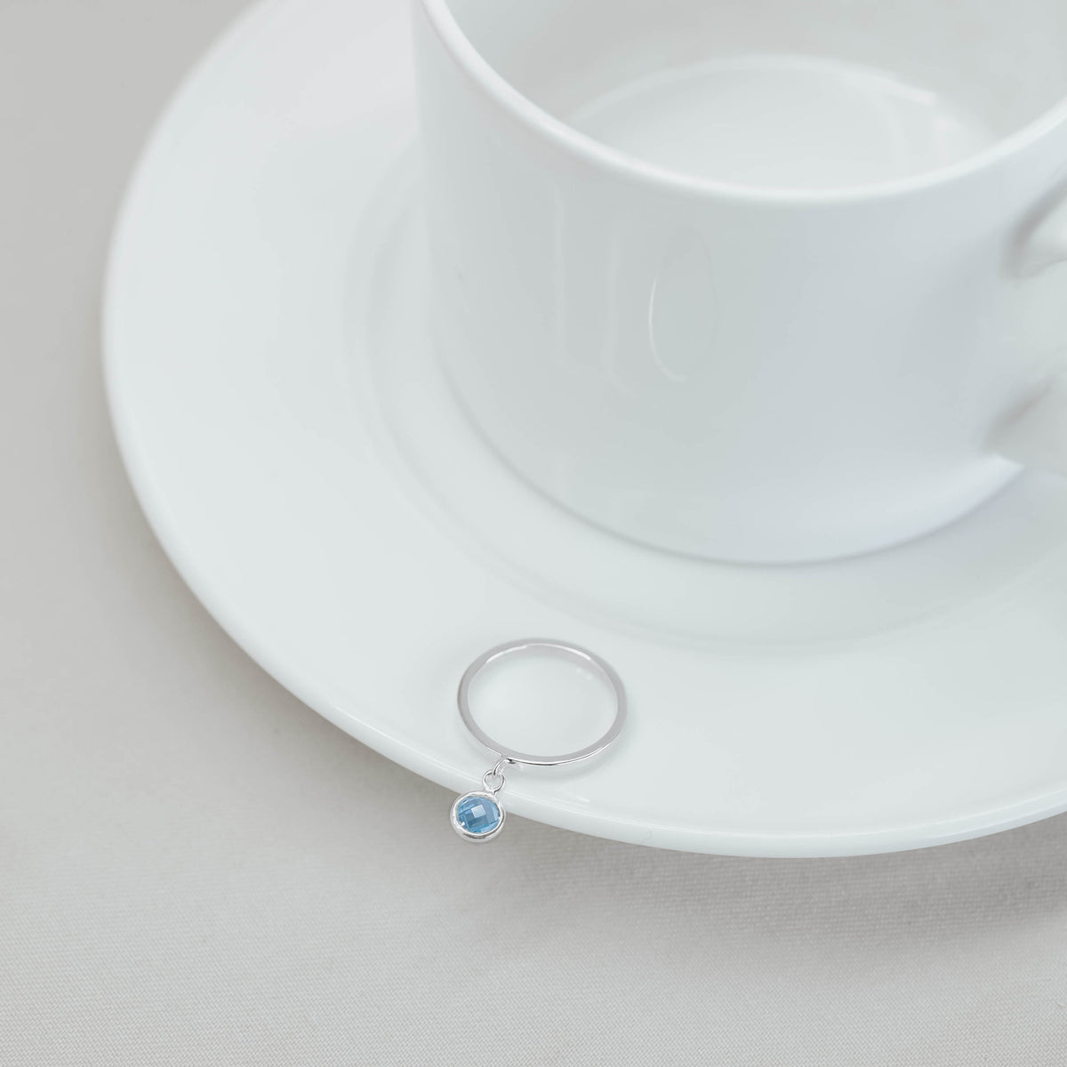 Cincin Perak 925 Koleksi Birthstone Round Bar Custom Grafir